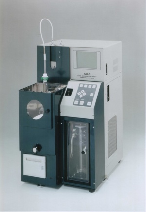 دستگاه تقطیر Distillation Tester محصولات نفتی مدل AD-6 ساخت کمپانی TANAKA ژاپن