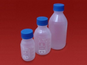 بطری درپیچدار پلاستکی سایز 100 و 250 و 500 و 1000 میلی 