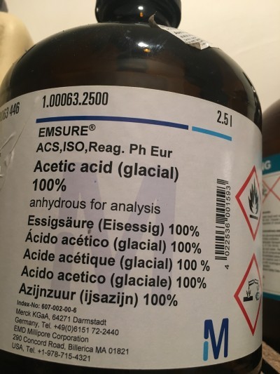 اسید استیک گلاسیال 2.5 لیتری کد 100063 