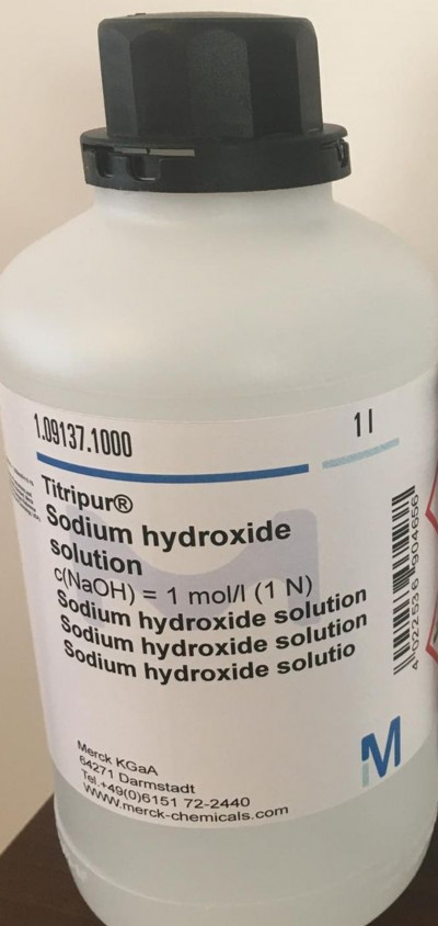 سدیم هیدروکساید(سود) 1مولار 1 لیتر / کد109137