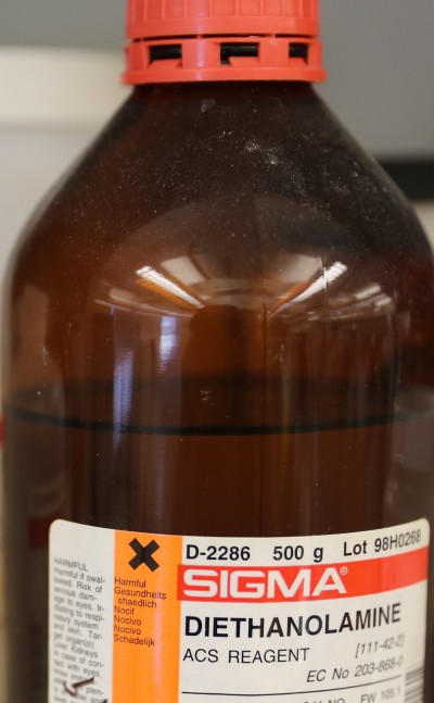 دی اتانول آمین 500 گرمی کد D2286 کمپانی سیگما 