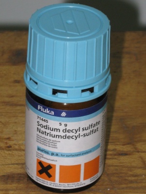 Sodium decyl sulfate 5 g (sealed) Fluka 71445 سدیم دسیل سولفات 