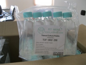 فلاسک کشت سلولی  با درب ساده  استریل  DNAse/RNAse free     ( = 250 cc  75 cm )           ساخت شرکت JET BIOFIL® کانادا