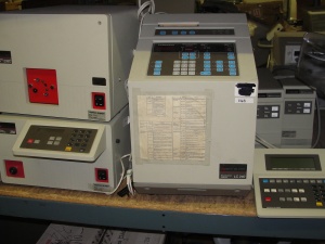 پرکین المر  HPLC System: LC 250, 240, 235C, 900 Interface, Controller