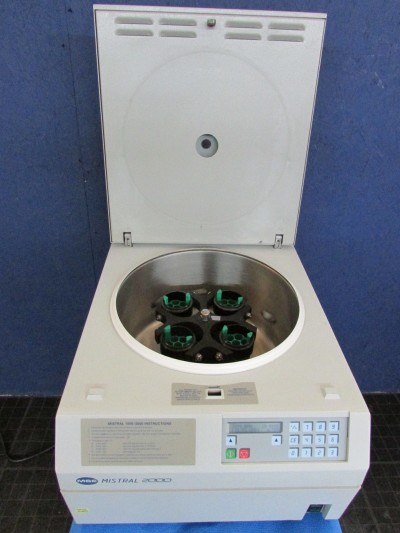 MSE Mistral 2000 centrifuge