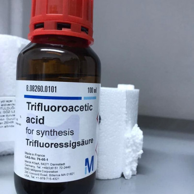 Trifluoroacetic acid