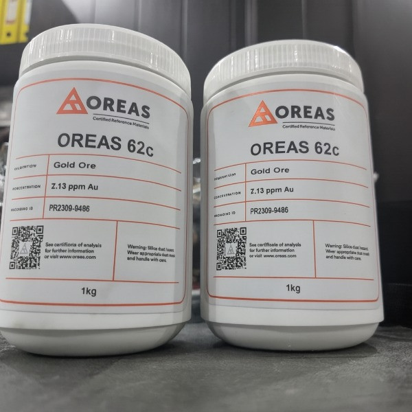 خرید و مشخصات استاندارد OREAS 62c | نمونه مرجع ژئوشیمیایی برای تجزیه ICP و XRF
